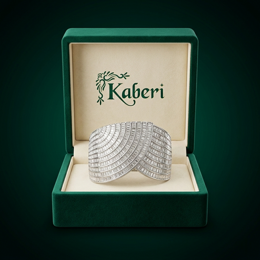 Kaberi Auralis Cuff – A Statement of Radiant Luxury